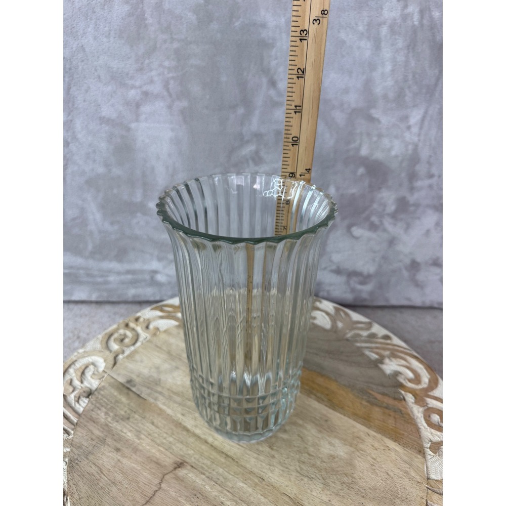 Vintage 1986 FTDA Clear Ribbed Glass Flower Vase Scalloped Rim 9 In Heavy Decor